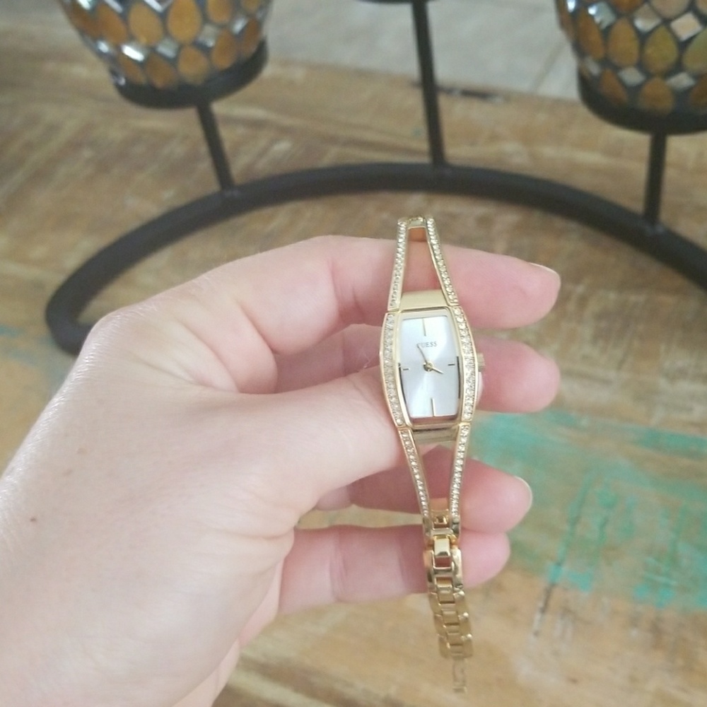 Guess Watch